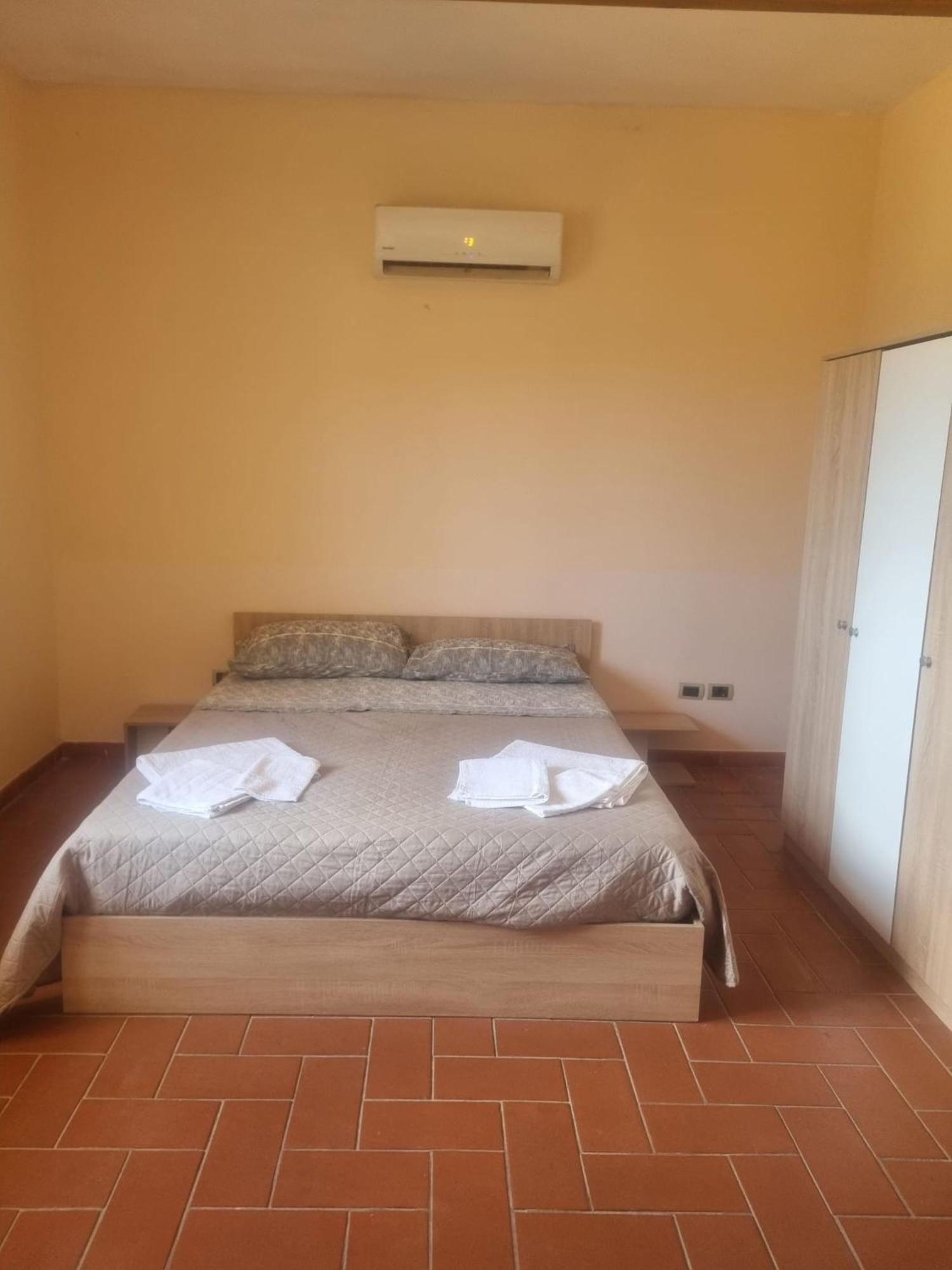 Costa Di Mare Villa Monasterace Екстериор снимка